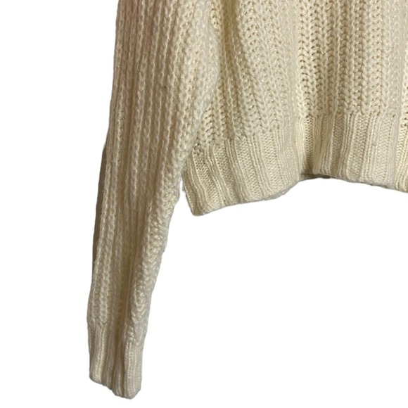 American Eagle Outfitters  Chunky Knit Drop Shoulders Oversized Crop Sweater S - Picture 9 of 16